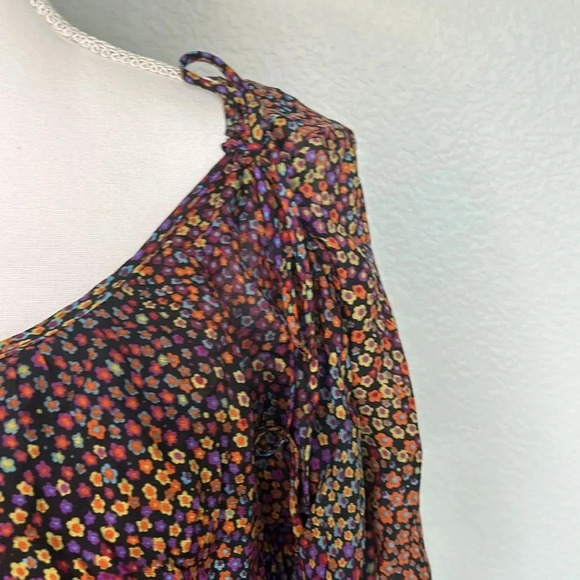 Corey Lynn Calter floral silk dress with elastic waist and flutter sleeves sz S - Picture 3 of 8